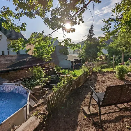Urlaubsmagie - Ruheort - Garten & Saisonaler Pool Rathmannsdorf