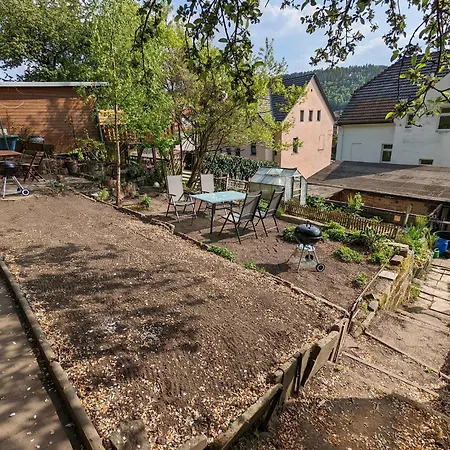 Urlaubsmagie - Ruheort - Garten & Saisonaler Pool Rathmannsdorf