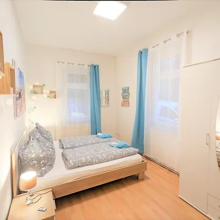 Apartment R2 - Urlaubsmagie - 5 Fussminuten Zur Elbe, Pool *